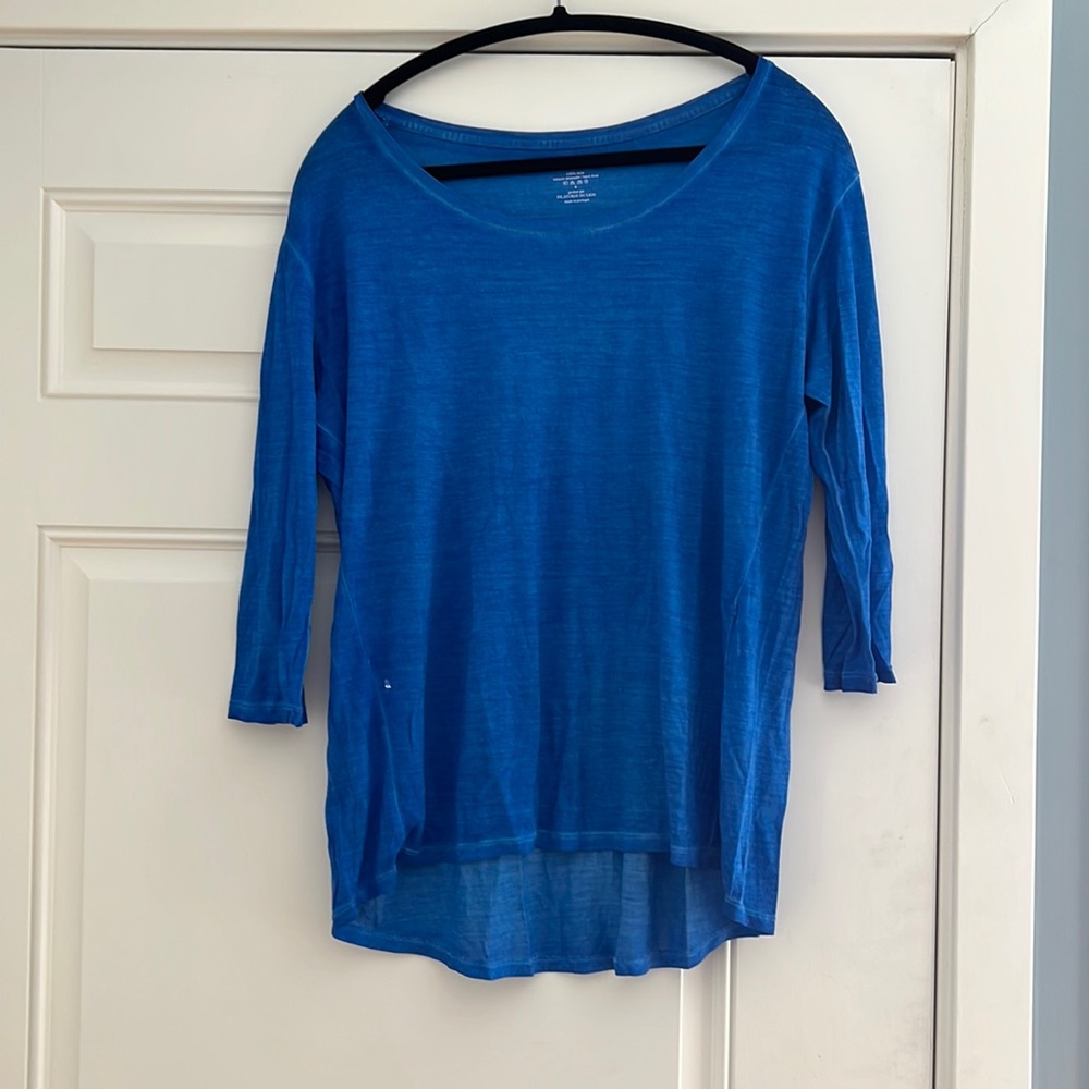 Beautiful blue Majestic silk t-shirt